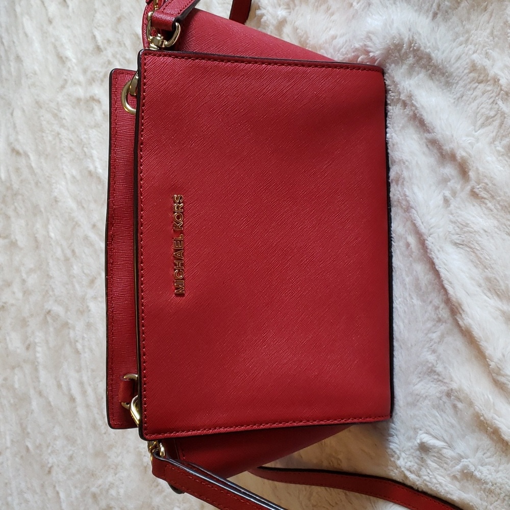 Michael Kors Crossbody